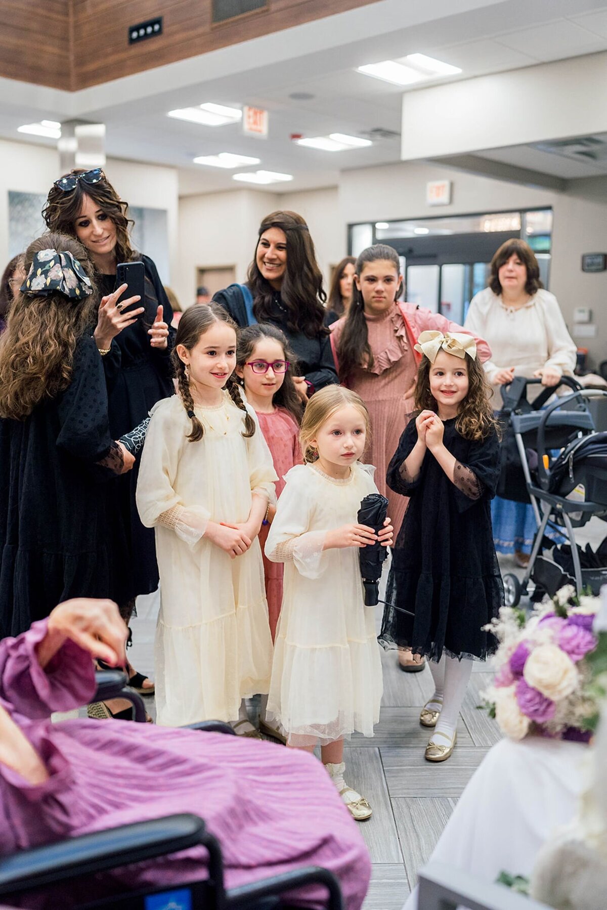 Eliana-Melmed-Photography-Chicago-LosAngeles-Jewish-WeddingPhotographer-CarmiKalman-Bedeken-00013