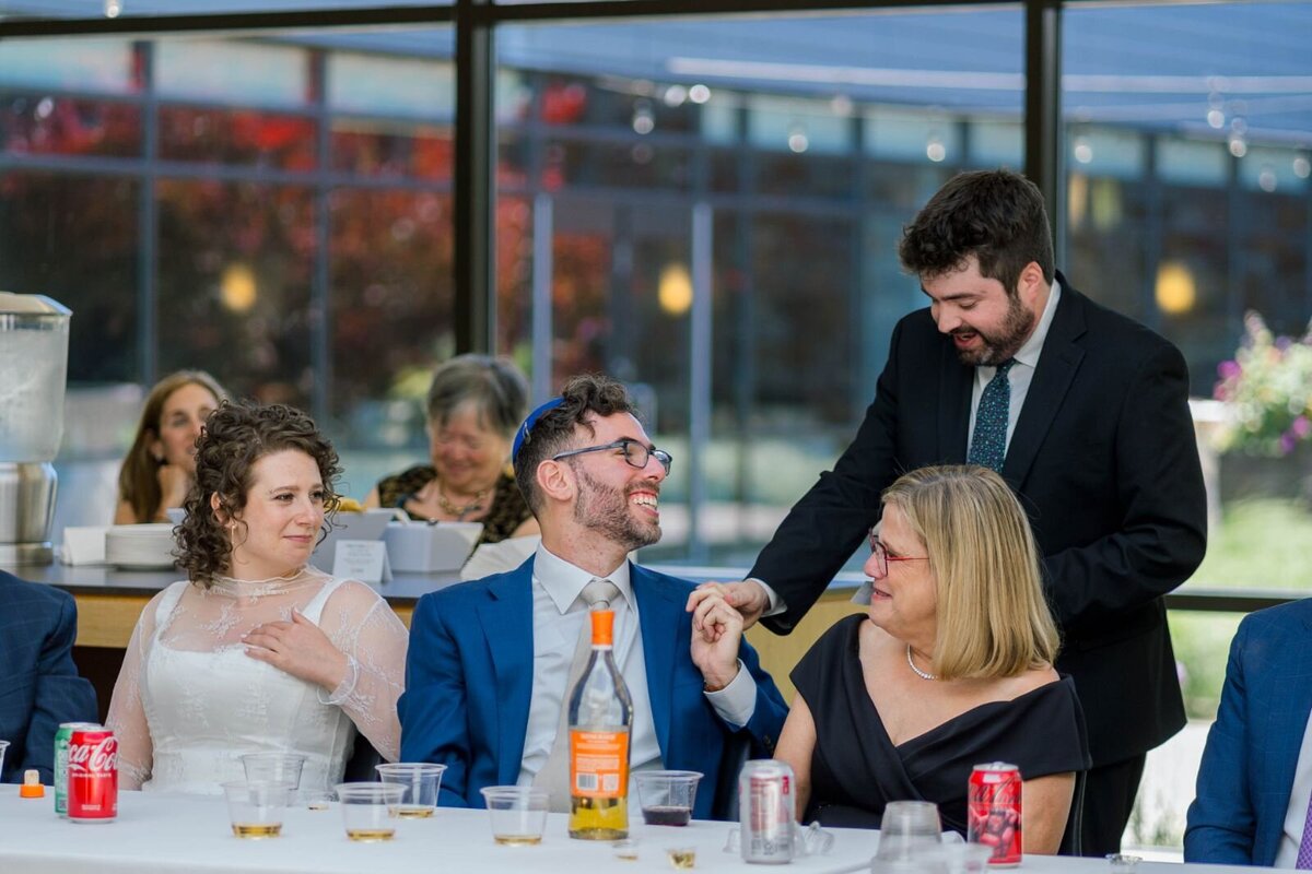 Eliana-Melmed-Photography-Chicago-LosAngeles-Jewish-WeddingPhotography-ShulaNoah-Tisch-00163