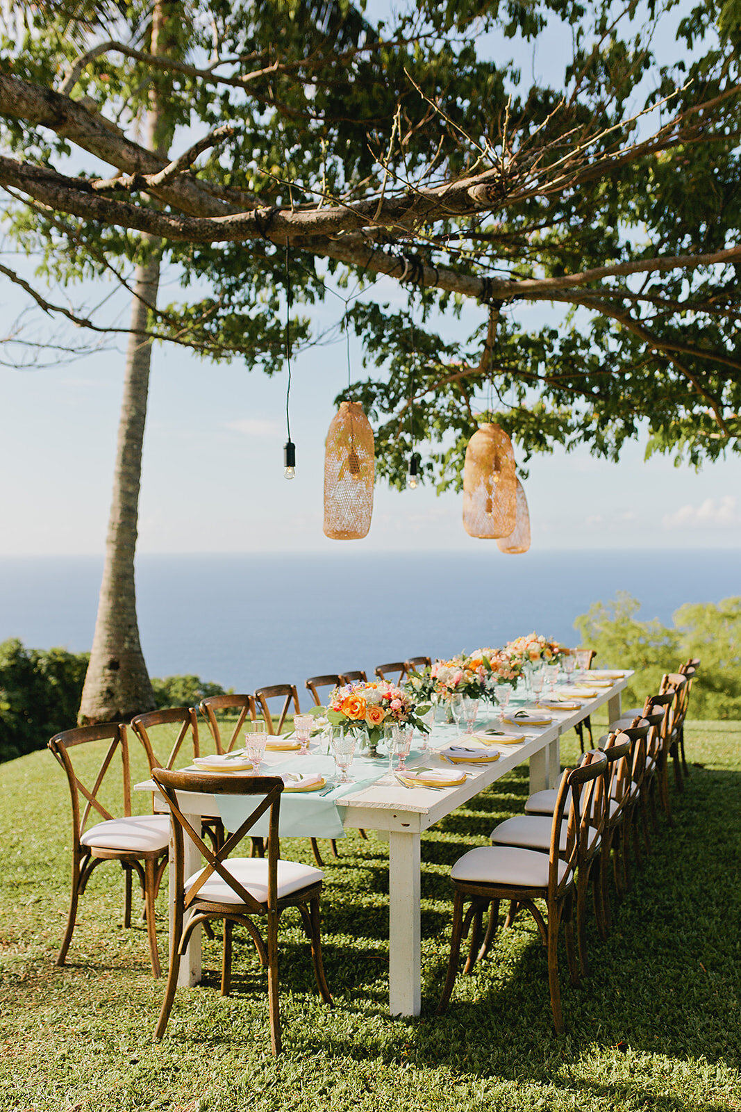 Intimate Cliffside Hawaiian Wedding Dinner