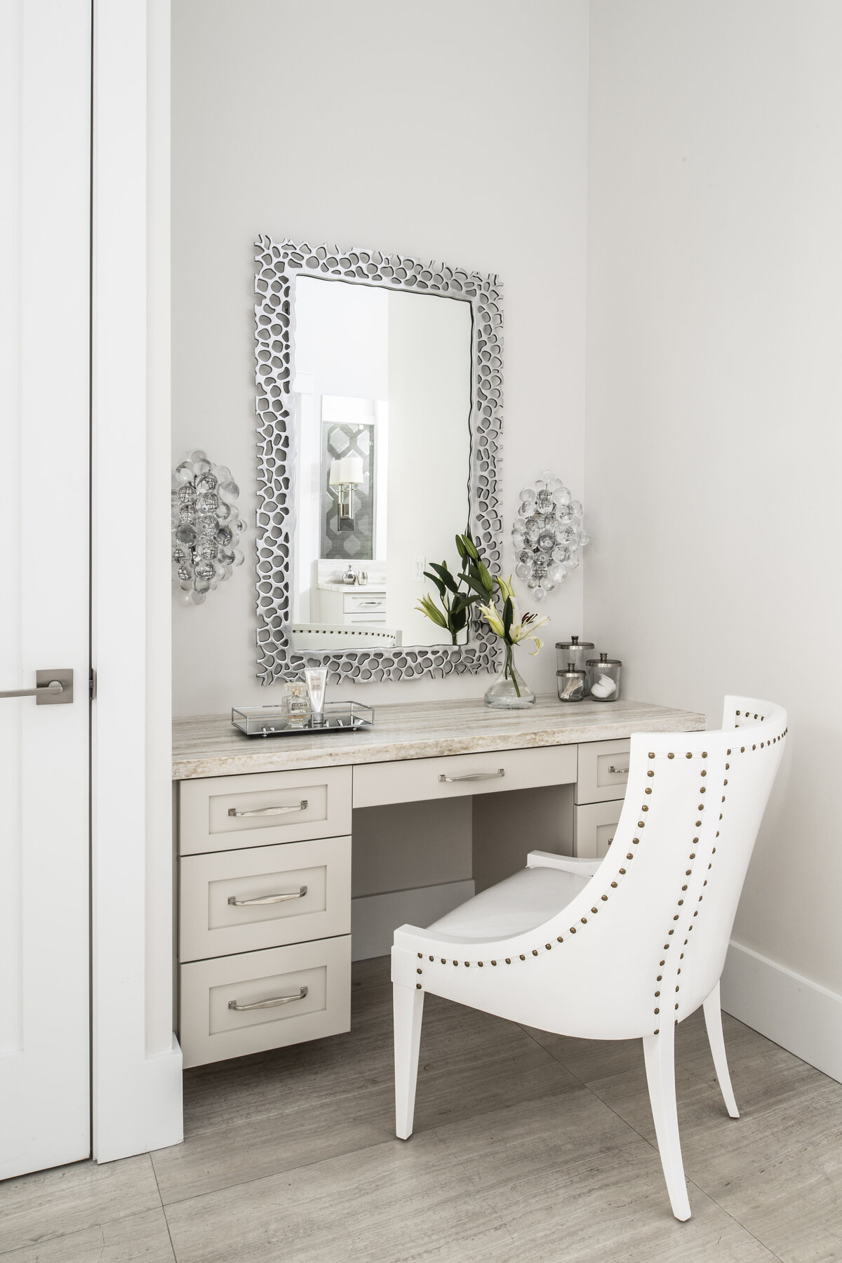 Off White Wall Dresser with Elegant Design Mirror and White Comfy Chair