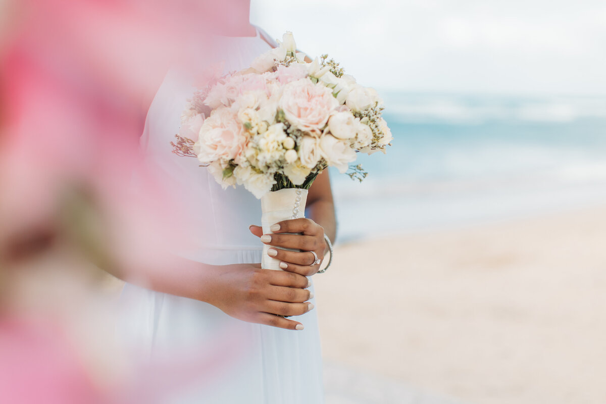 bouquet Jewel-Punta-Cana-Resort-Wedding-Beach-Ceremony-Setup-Detail-01