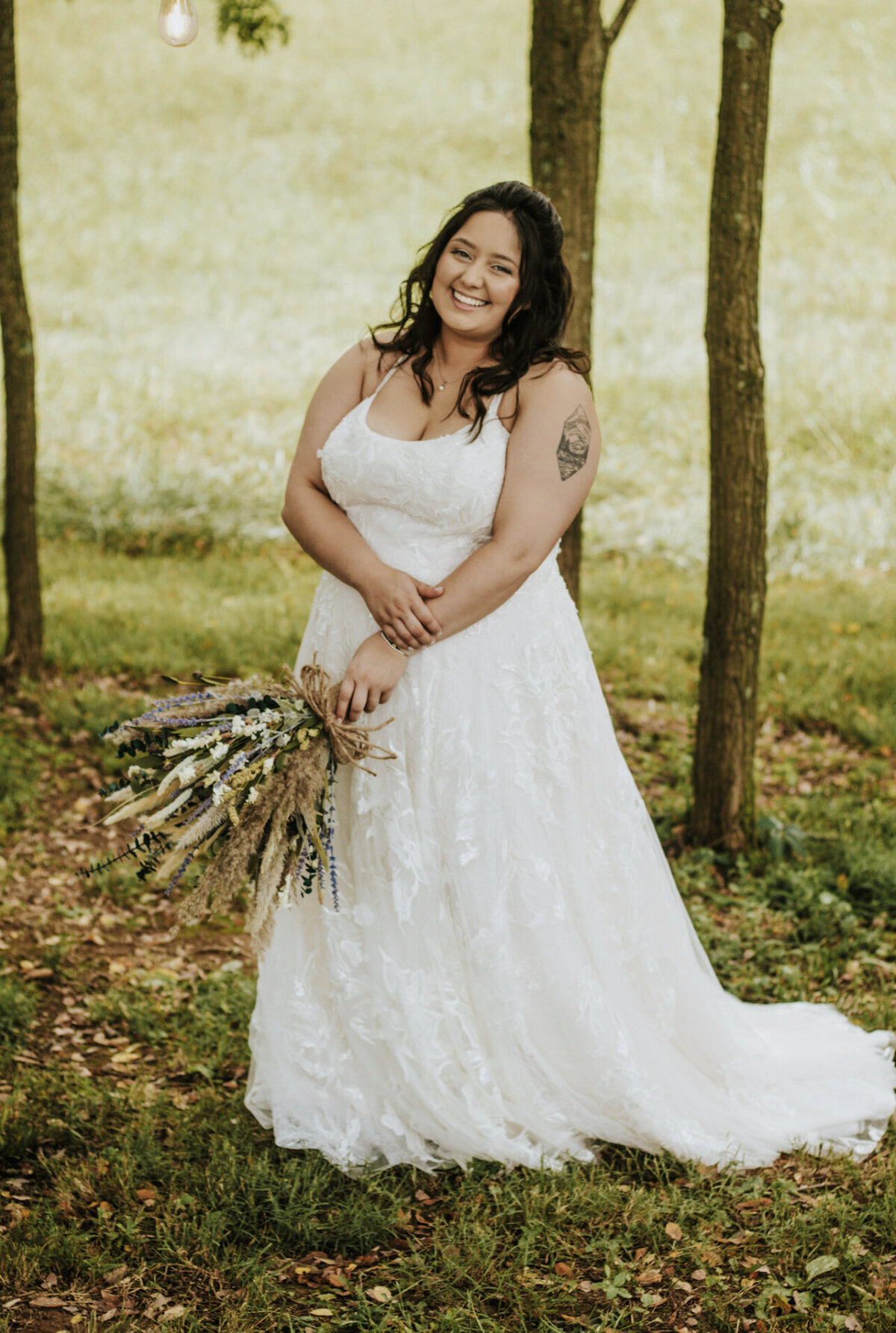 Emotive Nashville wedding photographer