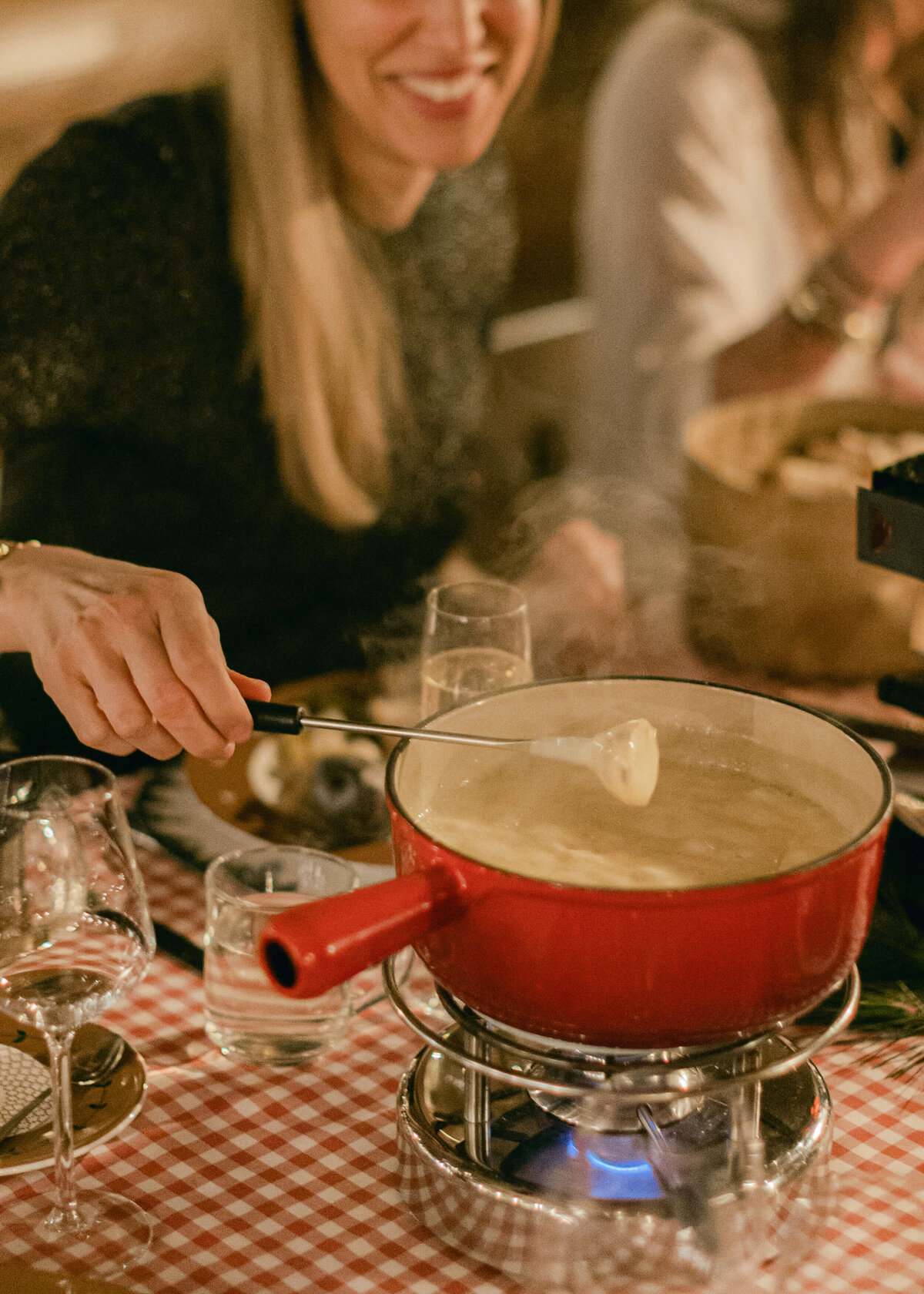 chloe-winstanley-events-gstaad-palace-fromagerie-cheese-fondue
