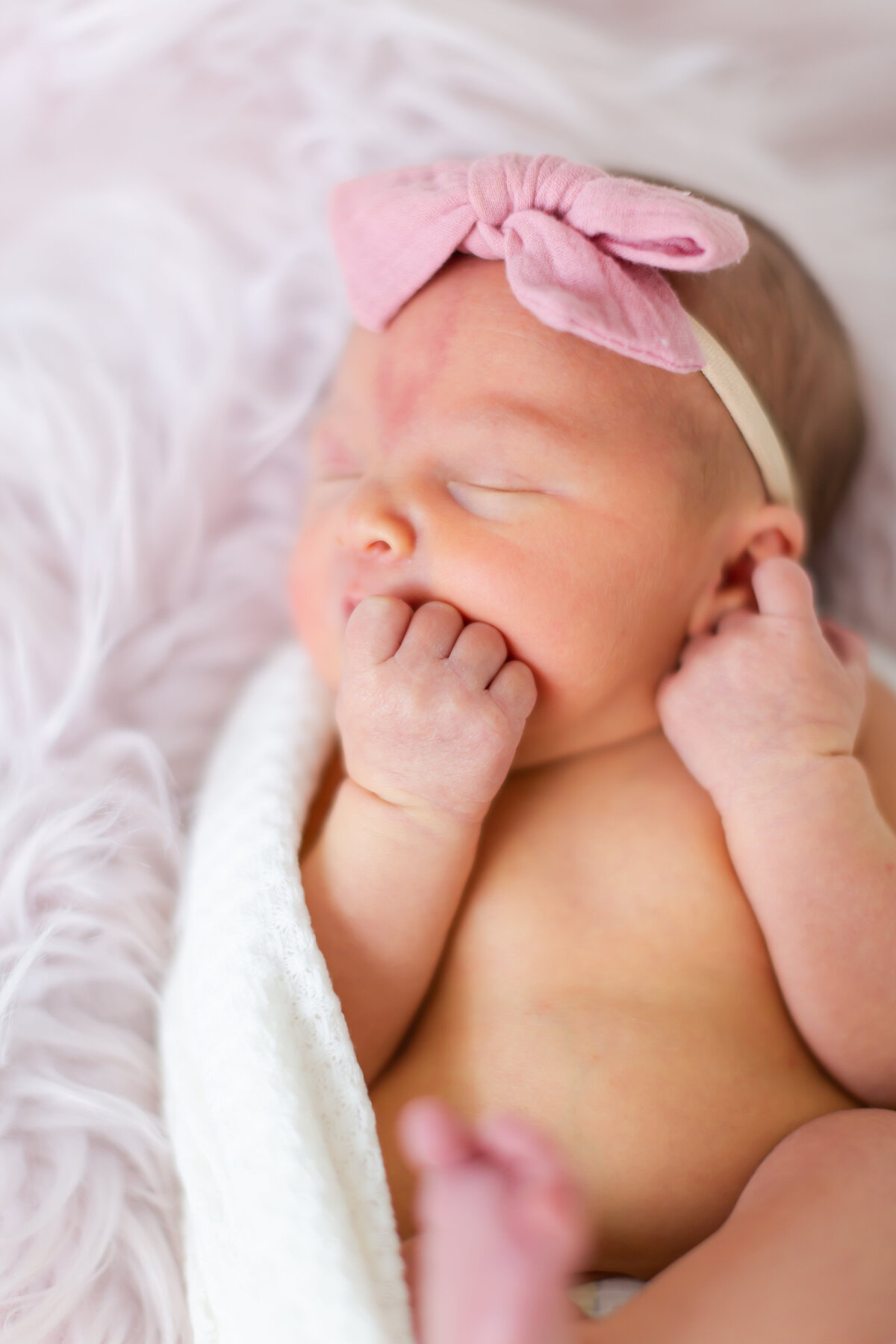 Carly.ann.newborn.blog-0004