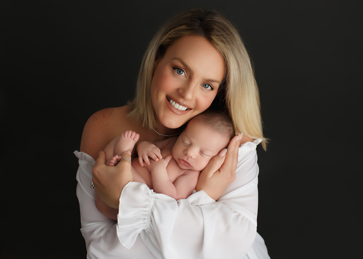 Newborn-Photographer-Photography-Vaughan-Maple-6-344
