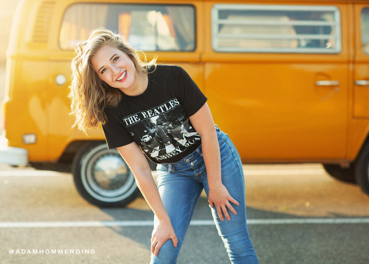 Natural Makeup and hair for senior pics - Hey Girl Beauty Co.