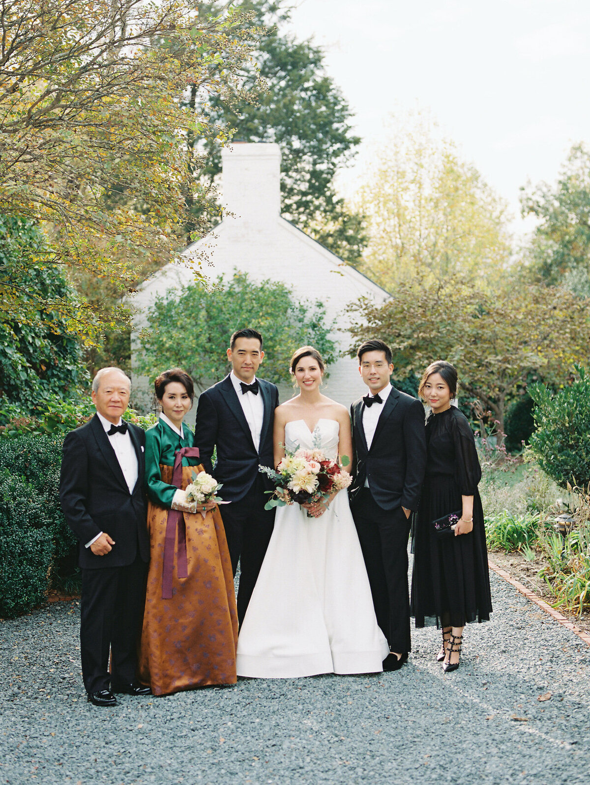 Outdoor Family Photos by Washington DC Wedding Photographer Robert Aveau for © Bonnie Sen Photography