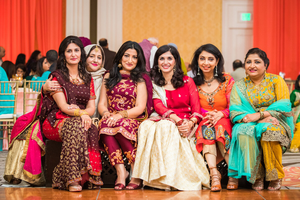 maha_studios_wedding_photography_chicago_new_york_california_sophisticated_and_vibrant_photography_honoring_modern_south_asian_and_multicultural_weddings9