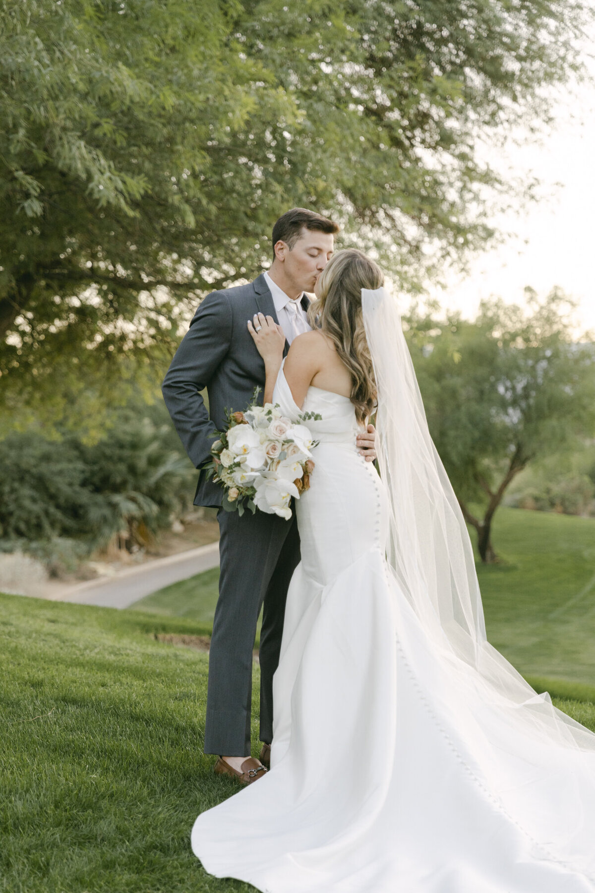 PERRUCCIPHOTO_DESERT_WILLOW_PALM_SPRINGS_WEDDING104