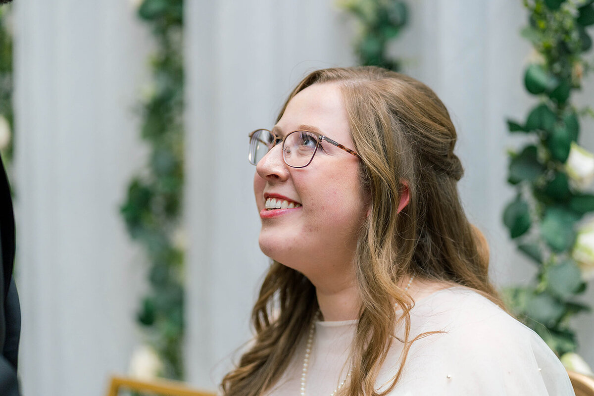 Eliana-Melmed-Photography-Chicago-LosAngeles-Jewish-WeddingPhotography-KabbalatPanim-00077