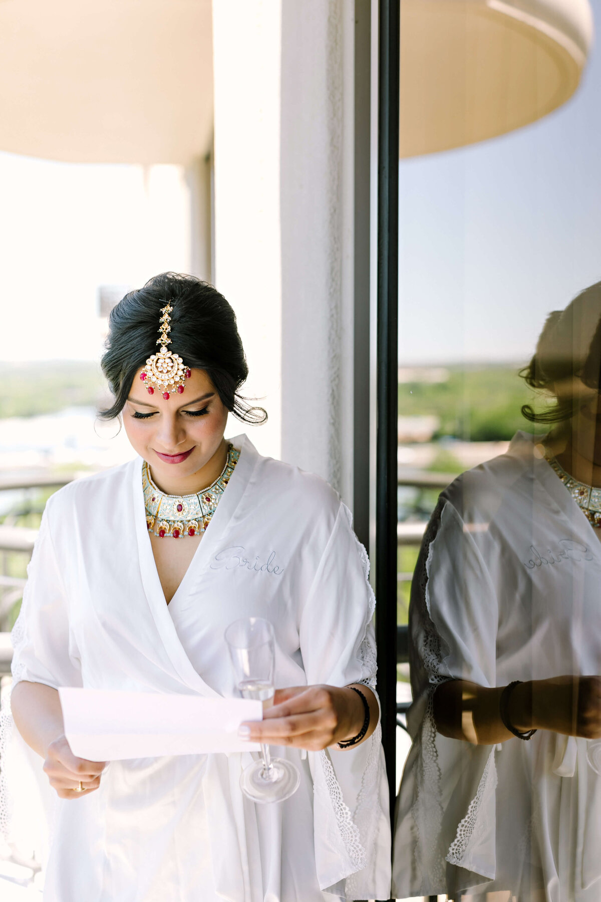 bride reading letter from groom