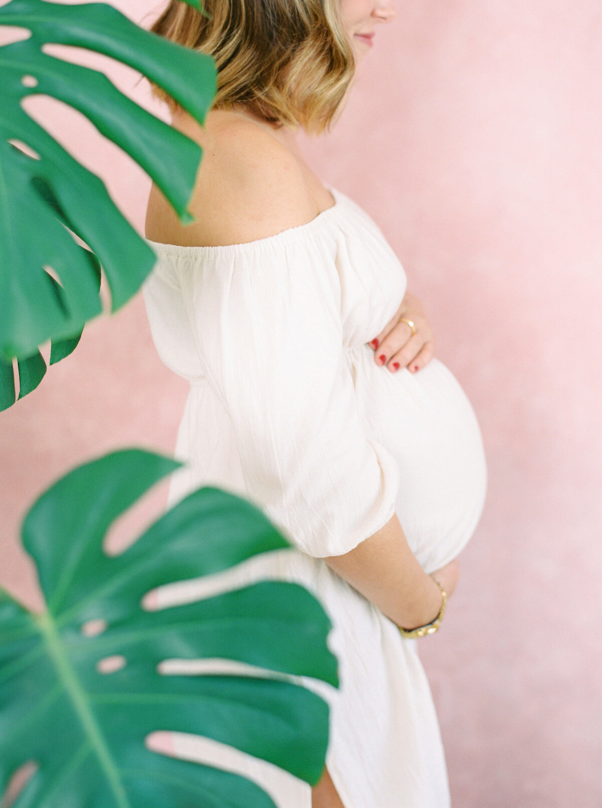 haute-stock-photography-subscription-baby-bump-collection-final-1