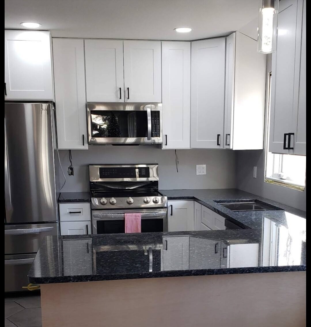 Rochester-Granite-Design-Countertops-144