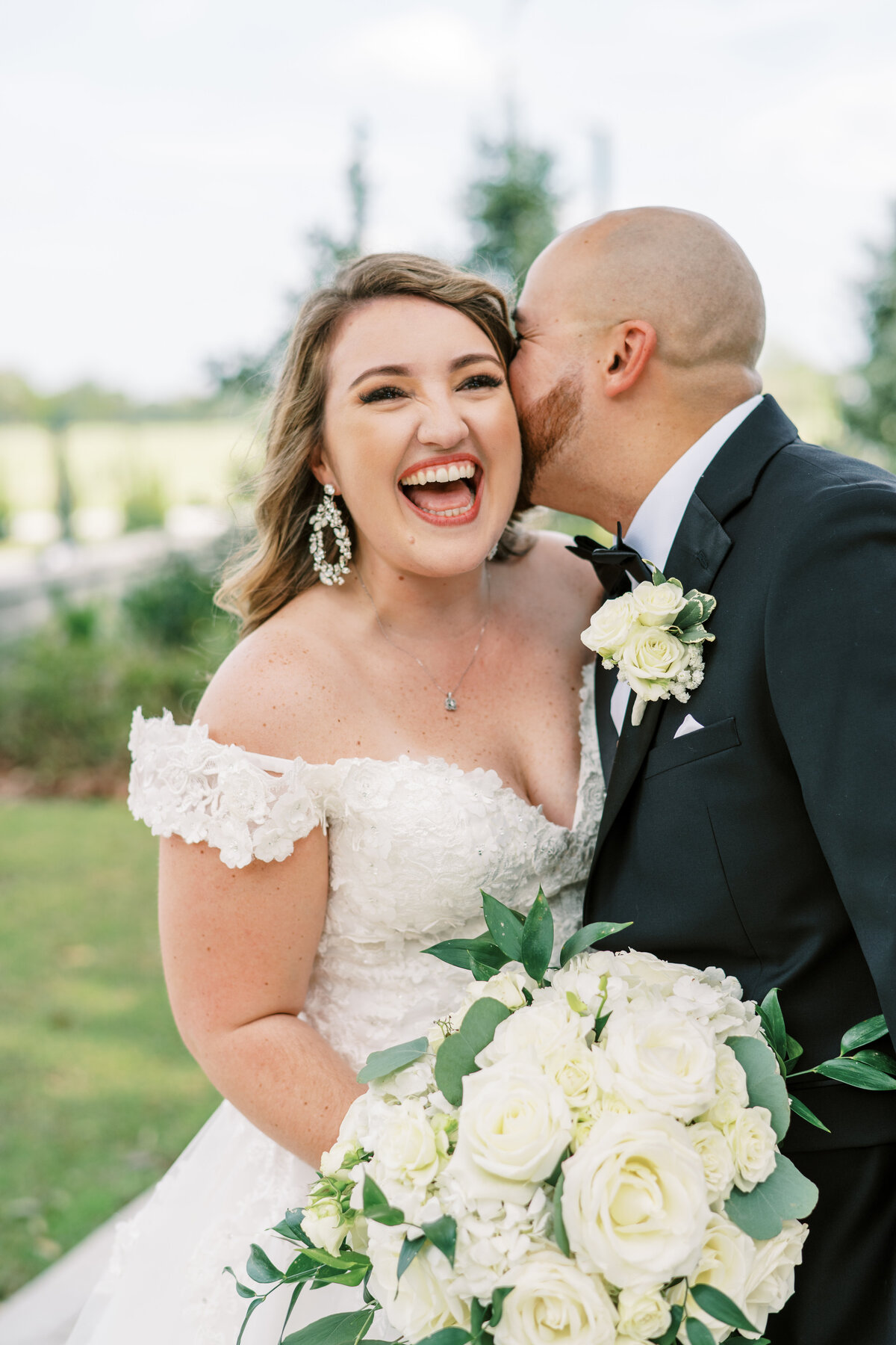 Ashley Dye- Jacksonville Wedding Photographer- Barn At Cottonwood Ranch- JoannaJay-3859