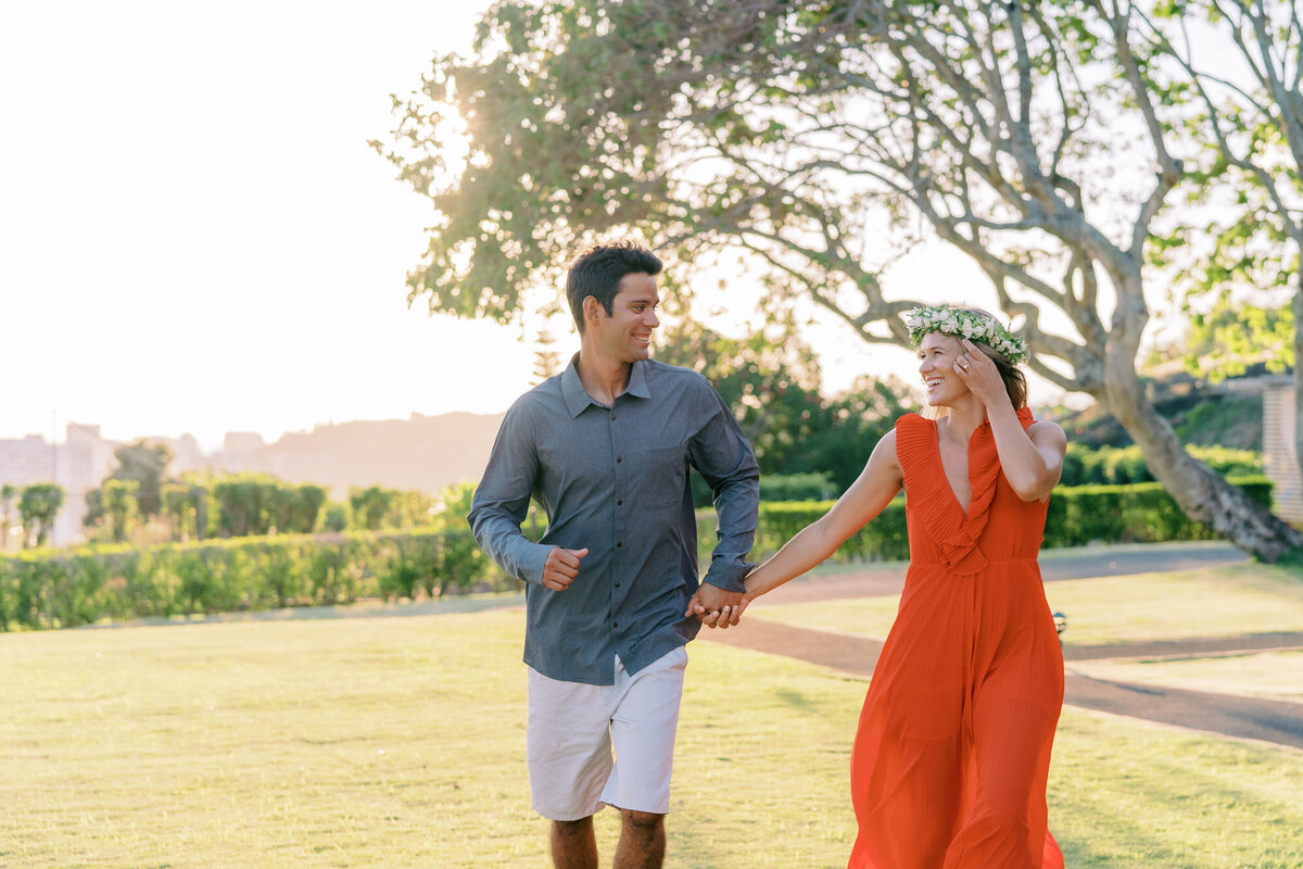oahu-engagement-session-private-estate-28