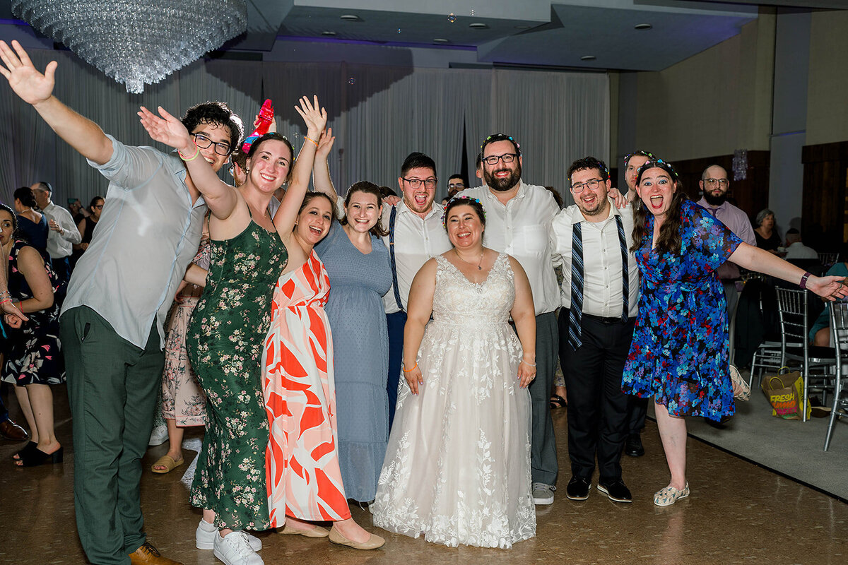 Eliana-Melmed-Photography-Chicago-LosAngeles-Jewish-WeddingPhotography-ElianaSklar-SneakPeek-00005