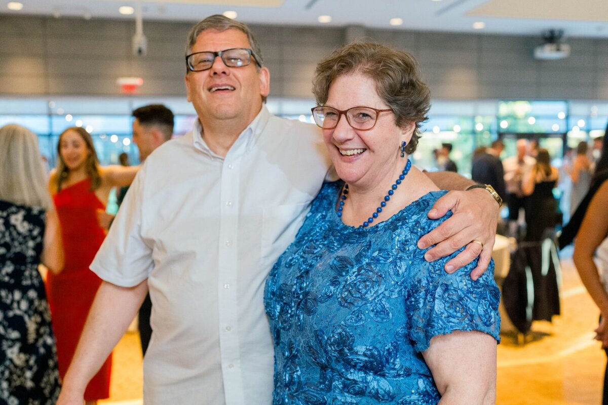 processed_ElianaMelmedPhotography_JewishWeddingPhotographer_ShulaNoah_Dancing-259