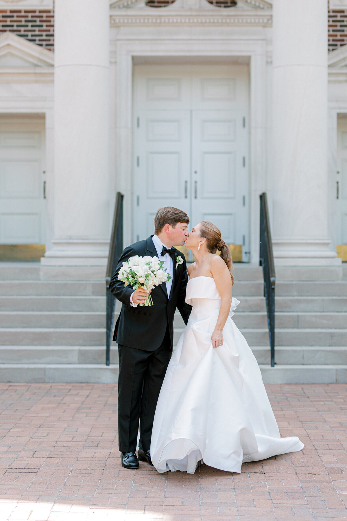 Hannah & Jason's Wedding at Hotel Crescent Court Club Perkins Chapel | Dallas Wedding Photographer | Sami Kathryn Photography-1