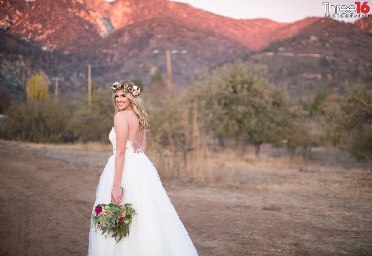 Riley's Farm Engagement Photos Yucaipa Orange County Los Angeles Wedding Professional