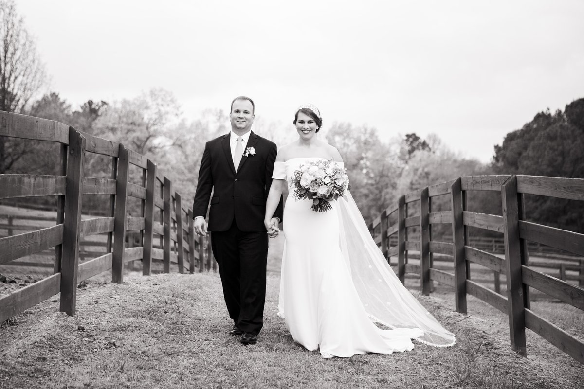 Windwood_Equestrian_Outdoor_Wedding_Venue_Alabama_Farm_Bride081