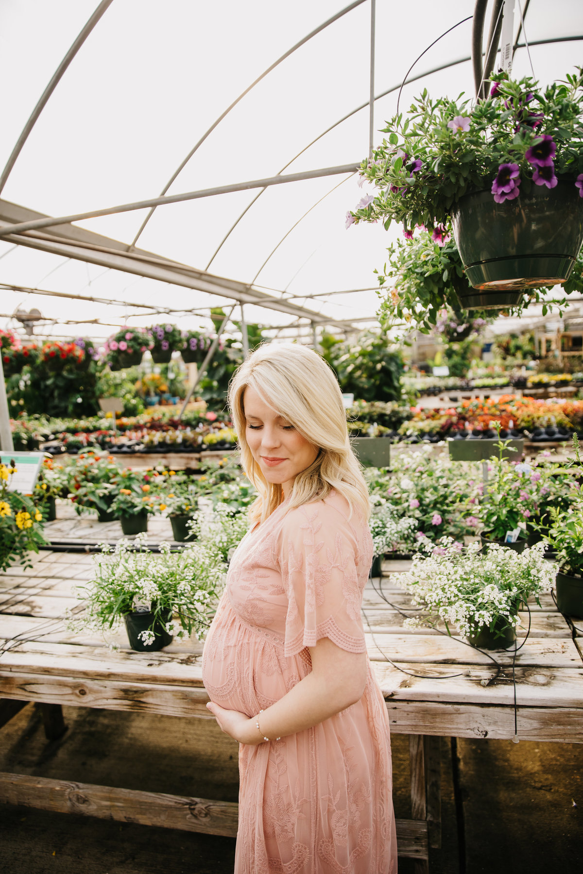 greenhouse-maternity-photography-session-raleigh-2080