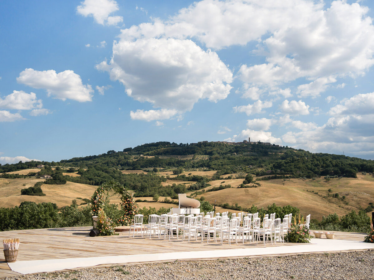 Tuscany-Podere-Tesoro-Wedding-40