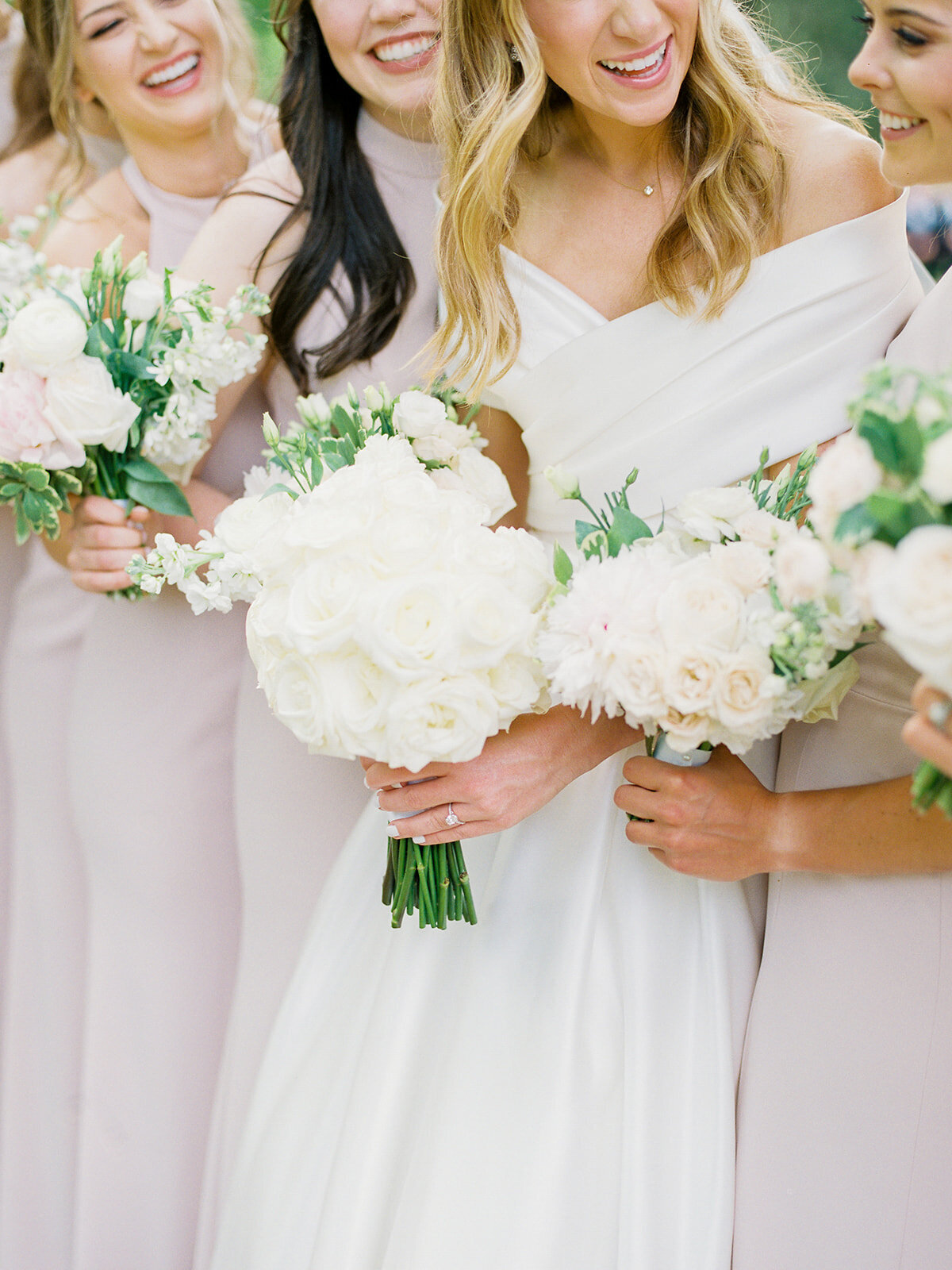 9 All White Bouquet Classic Wedding Nashville Wedding Planner