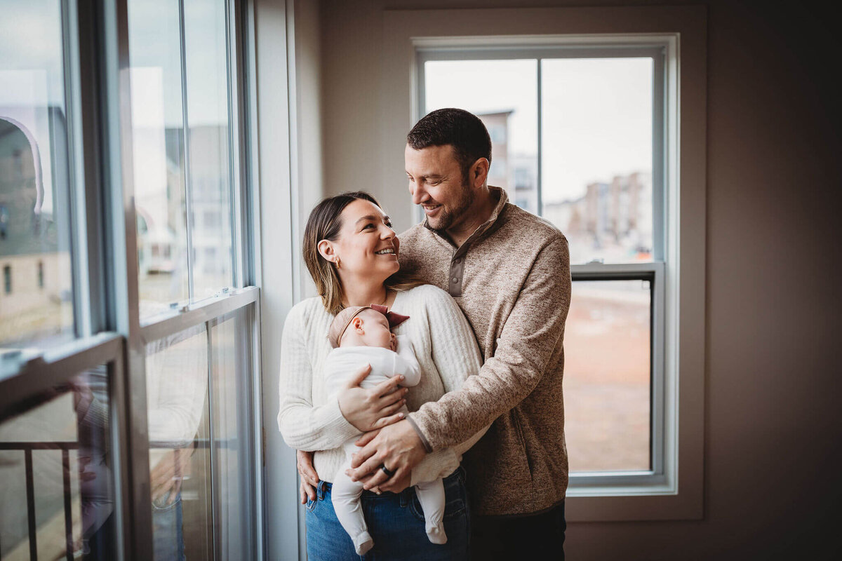 Harrisonburg-Newborn-Photographer-2-249