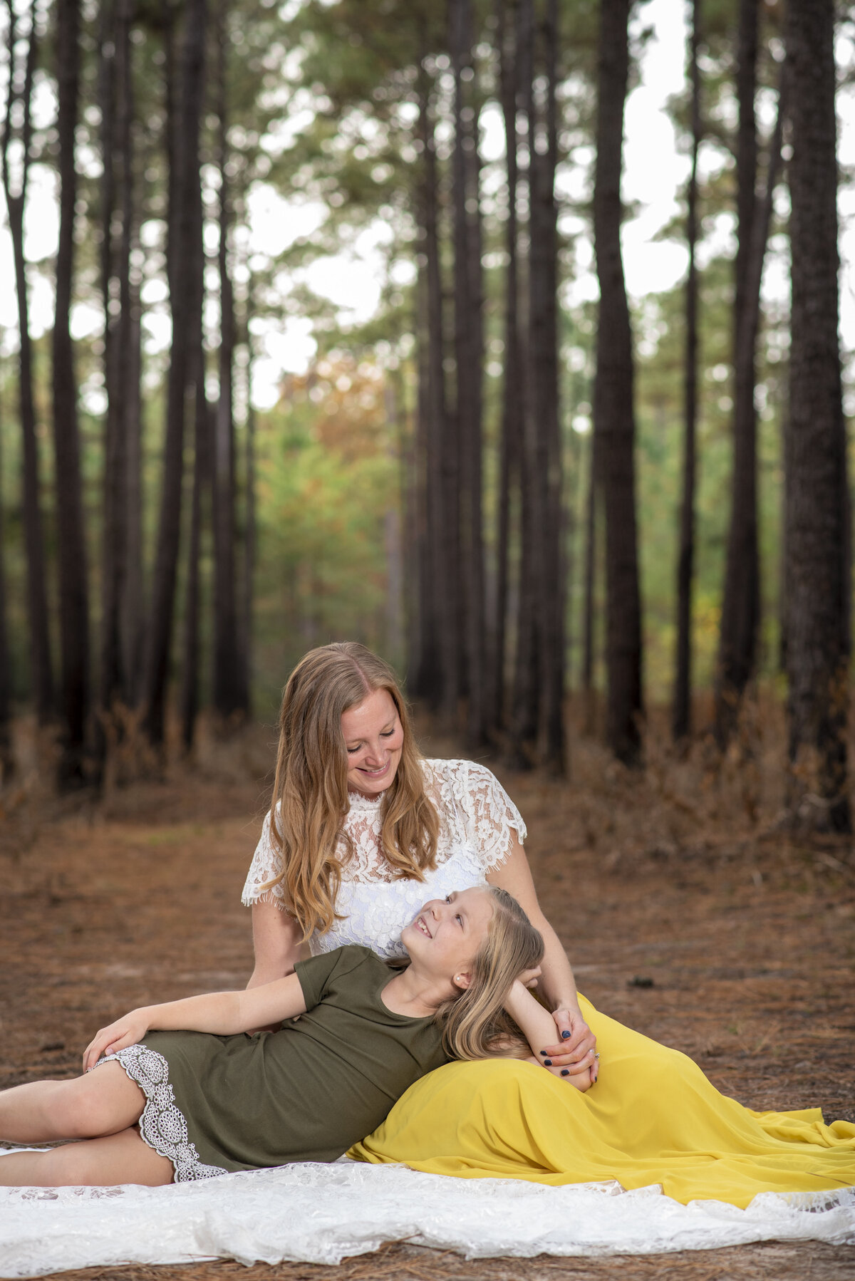 mother daughter session in Conroe, Tx