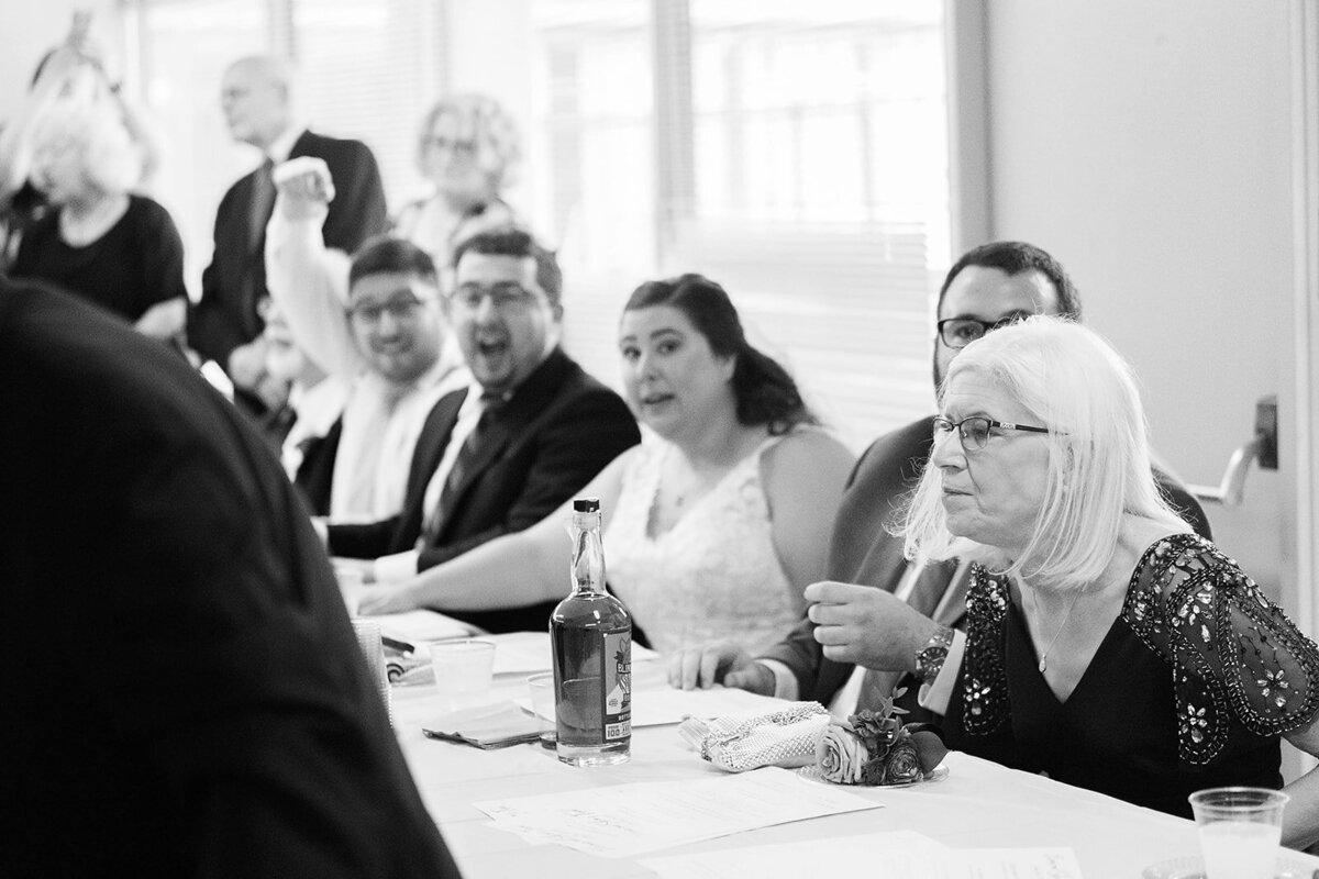 Eliana-Melmed-Photography-Chicago-LosAngeles-Jewish-WeddingPhotography-ElianaSklar-Tisch-00032