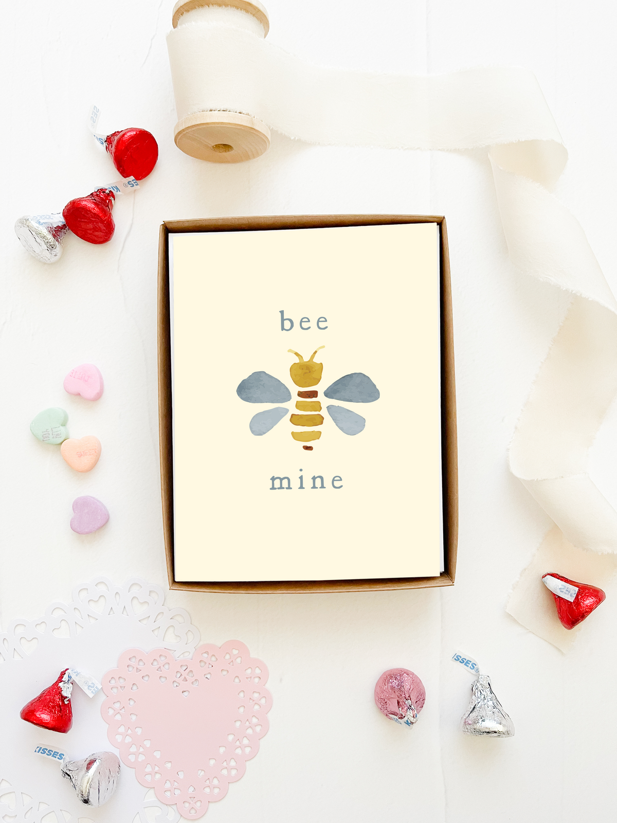 card pack_bee_etsy image1