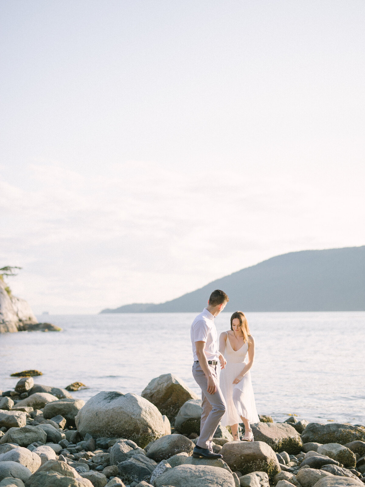 1 Vancouver Whytecliff Park Engagement Perla Photography-31