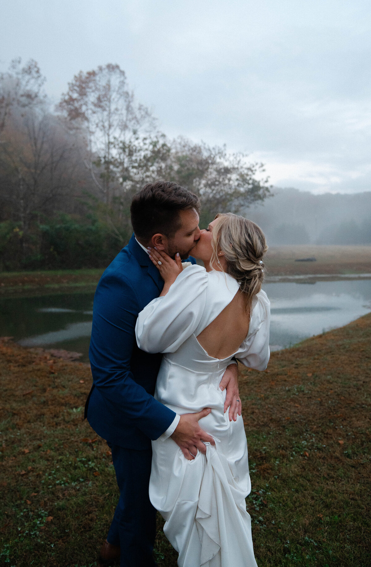 Knoxville Wedding Photographer