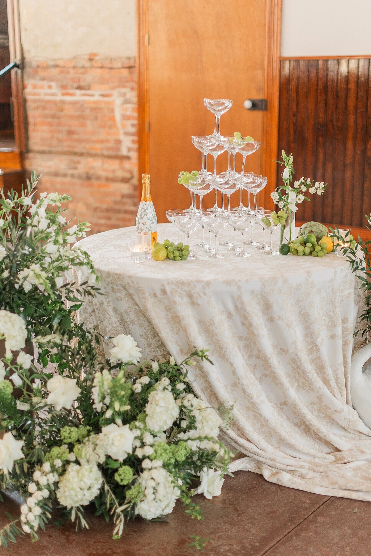 Italian Garden Party Wedding Brooklyn Arts Center Downtown Wilmington NC Brittanie Raquel Events_0032
