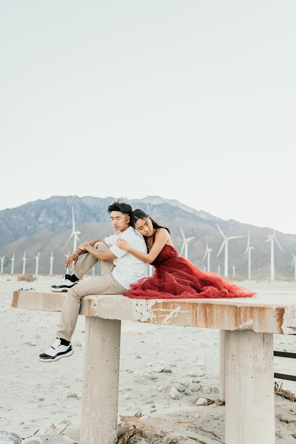 Palm-Springs_Windmills-Engagement-Session-33