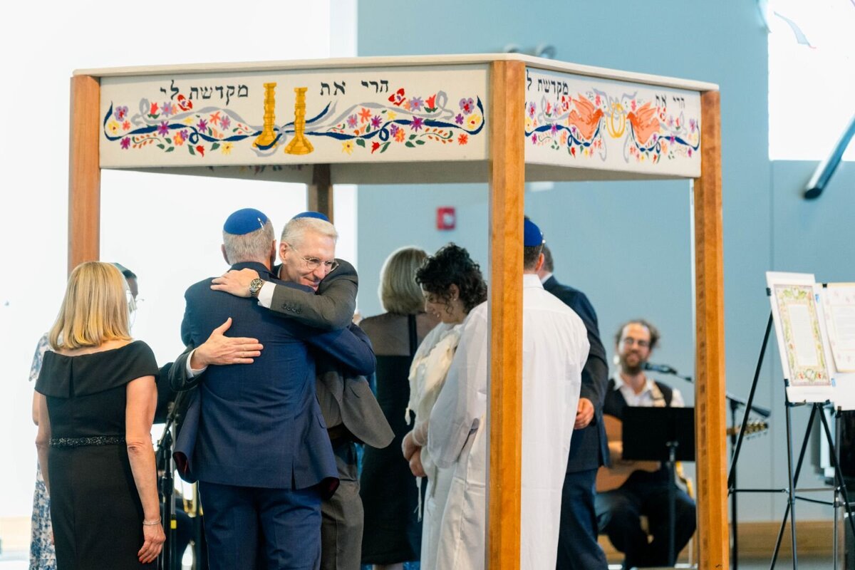 Eliana-Melmed-Photography-Chicago-LosAngeles-Jewish-WeddingPhotography-ShulaNoah-Chuppah-00243