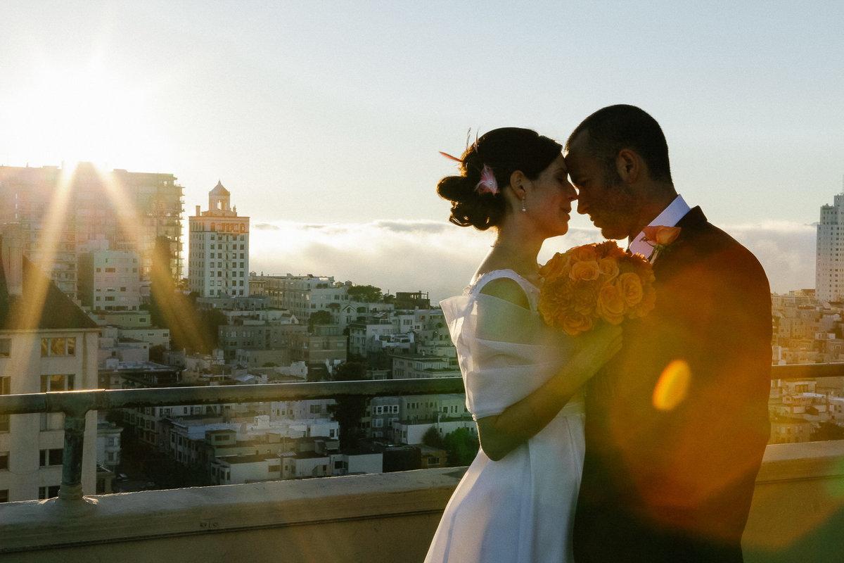 Rooftop wedding on a highrise in San Francisco