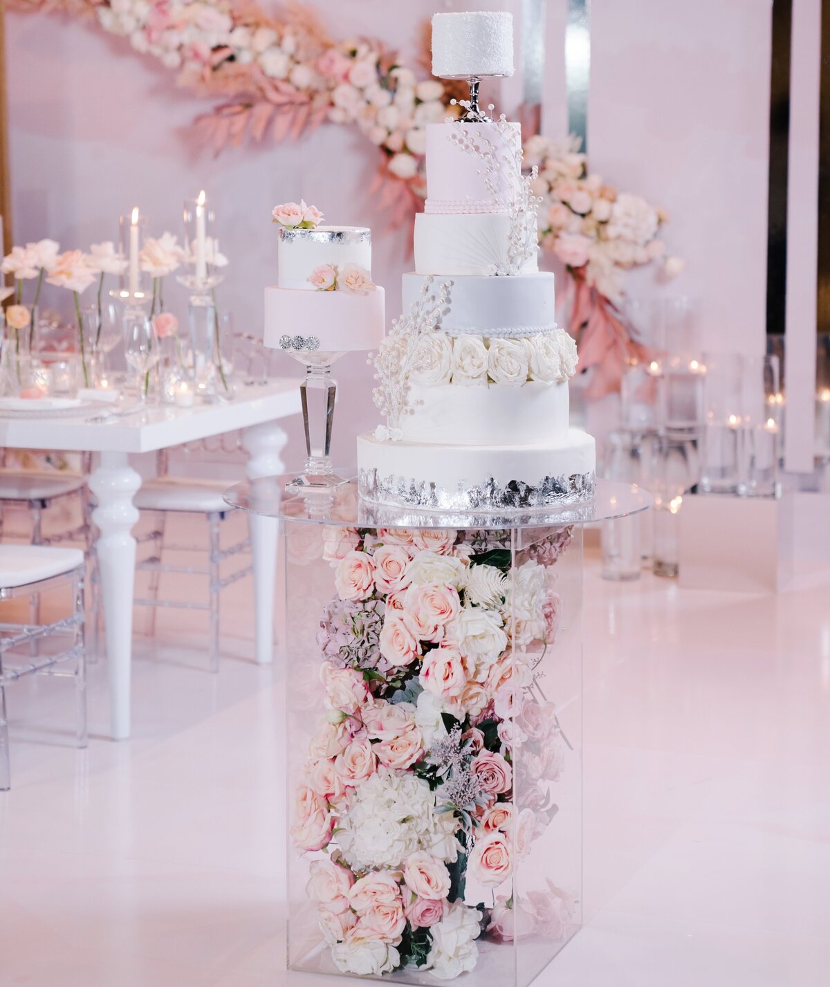 crystal-peach-blush-pink-bride-groom-indian-wedding-reception-28 v2