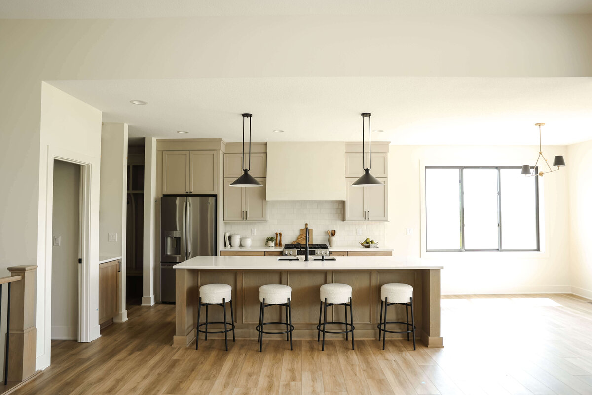 5306-Kitchen-Urbandale-Central-Iowa-Custom-Home-JRL-Builders-3F1A2607