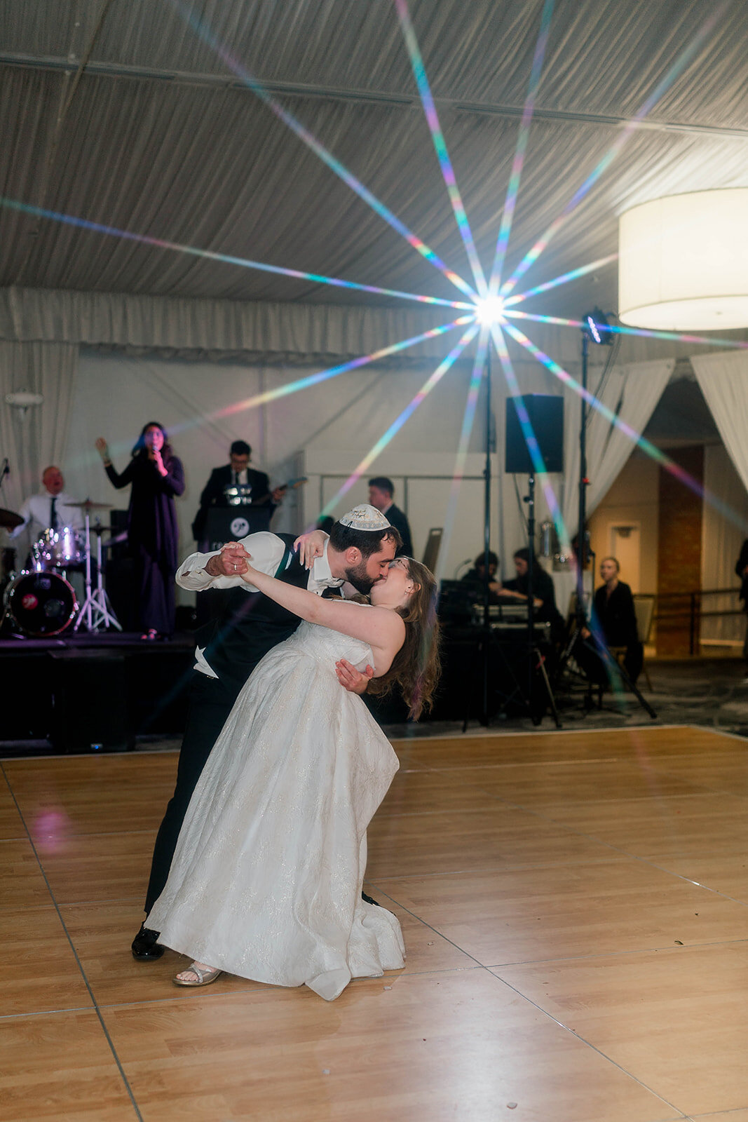 Eliana-Melmed-Photography-Chicago-LosAngeles-Jewish-WeddingPhotography-DInnerSpeeches-00118