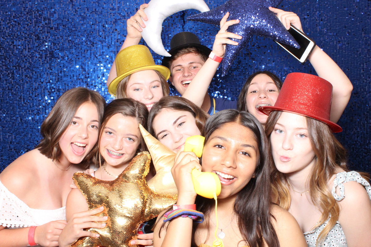 fun for all party photo booth