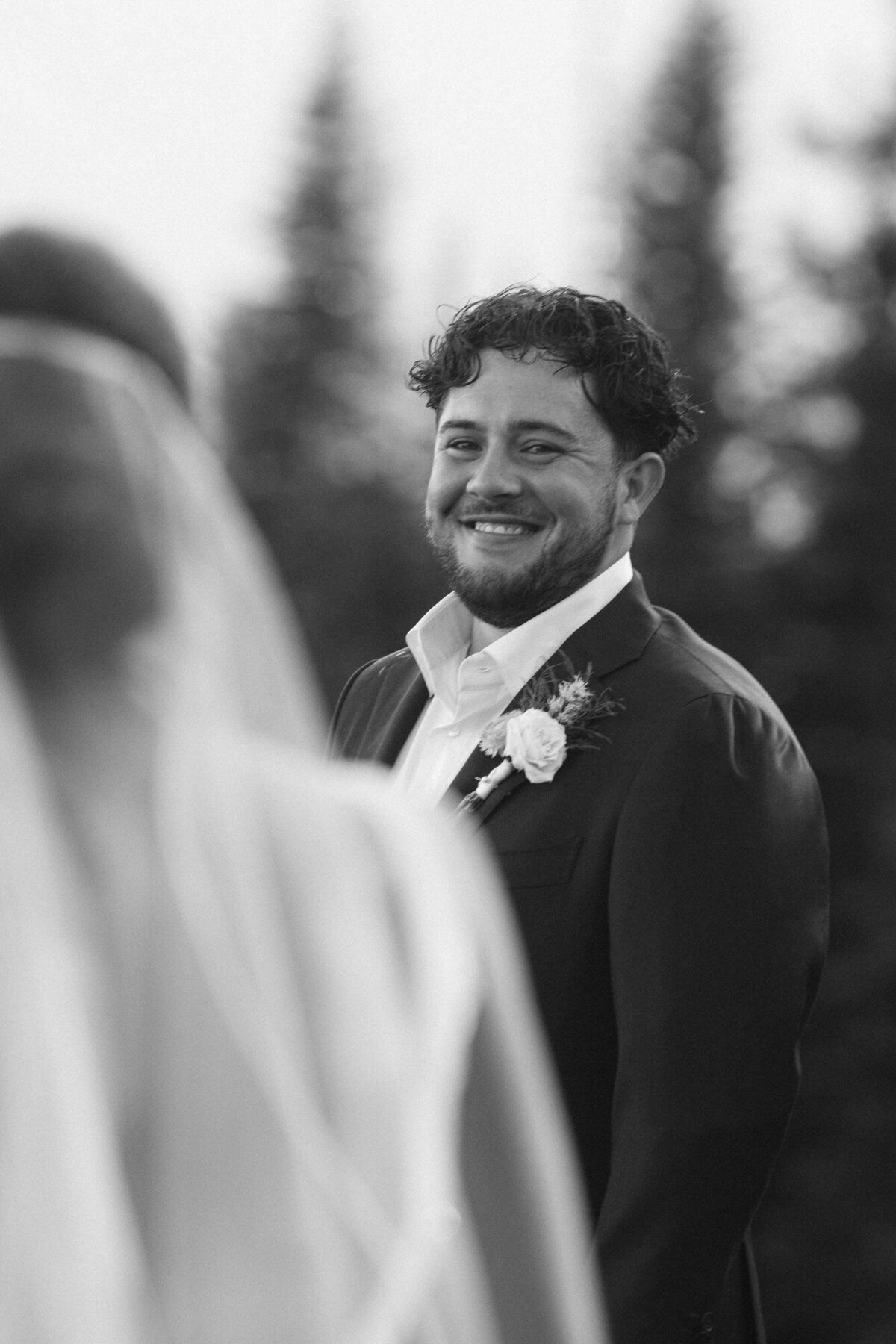 the_chaffins_international_destination_wedding_elopement_photographers_sammie_chaffin_micah_editorial_adventure_photos_travel_olympic_national_park_8