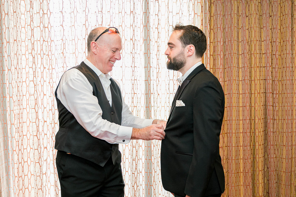 Eliana-Melmed-Photography-Chicago-LosAngeles-Jewish-WeddingPhotography-AndrewReady-00019