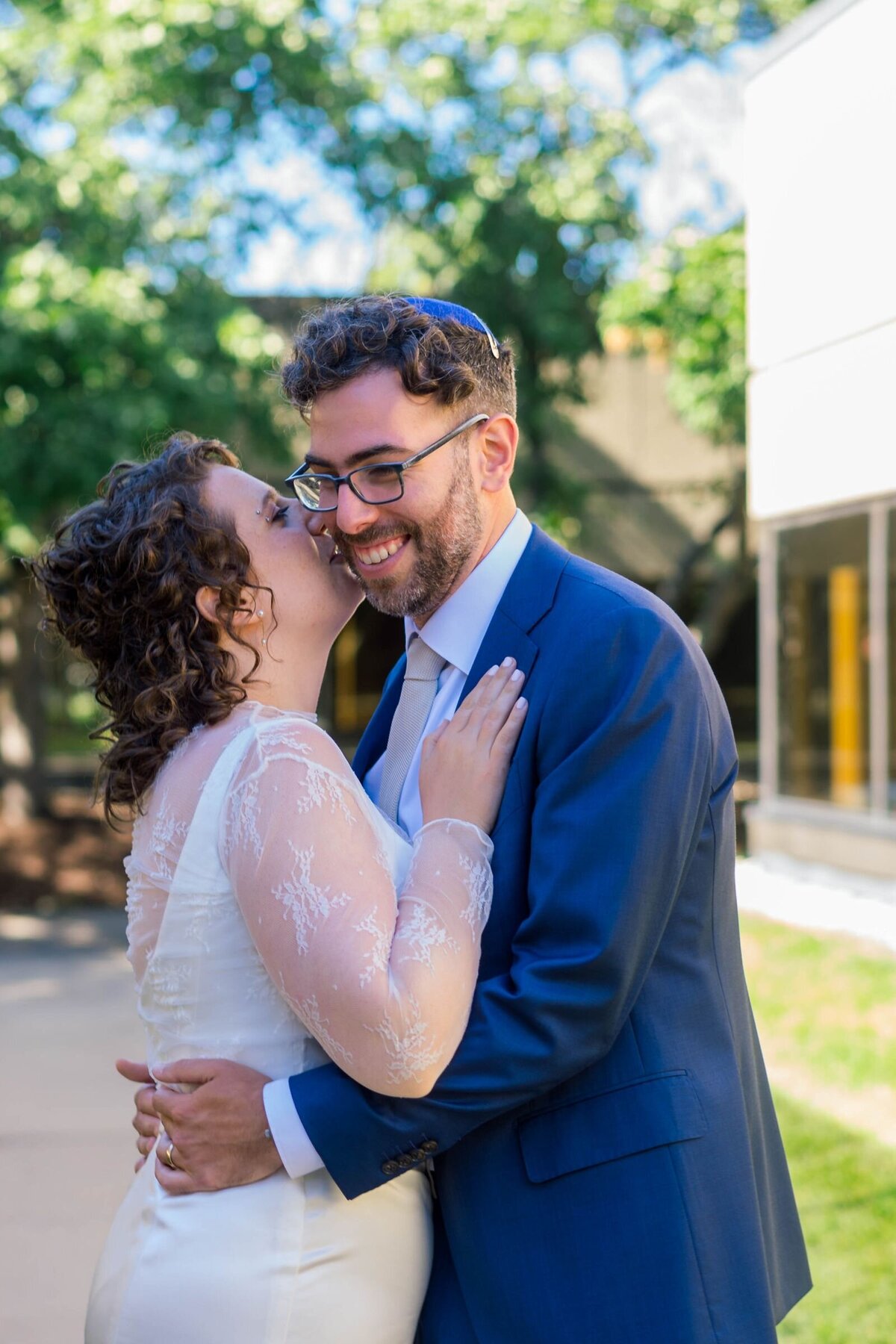 Eliana-Melmed-Photography-Chicago-LosAngeles-Jewish-WeddingPhotography-ShulaNoah-CouplesPortraits-00062