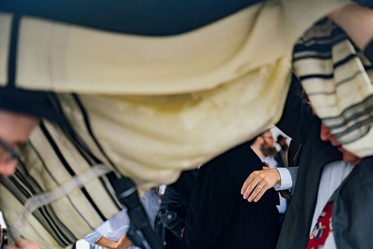 Eliana-Melmed-Photography-Chicago-LosAngeles-Jewish-WeddingPhotographer-CarmiKalman-Chuppah-00207