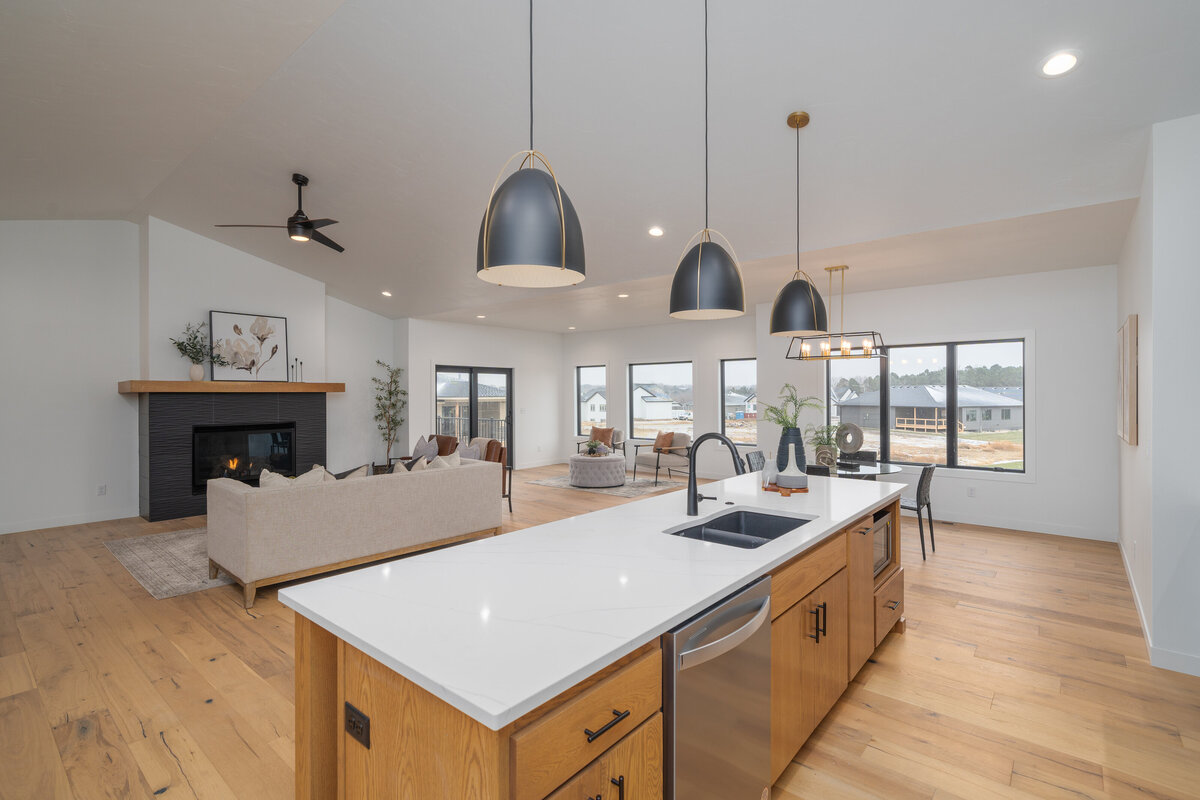 THP-408 N Wildcat Dr-12