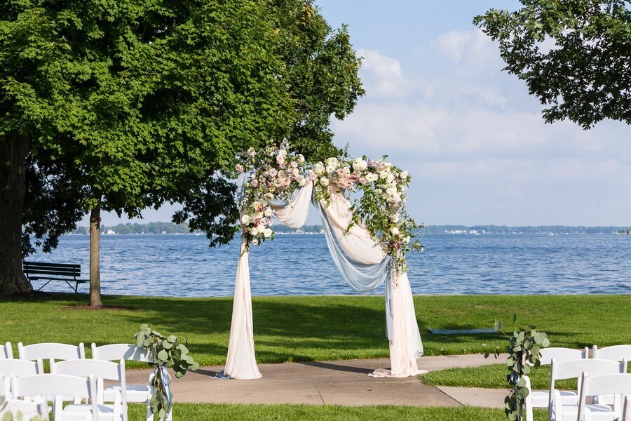 destination-wedding-planner-lake-wedding_0051