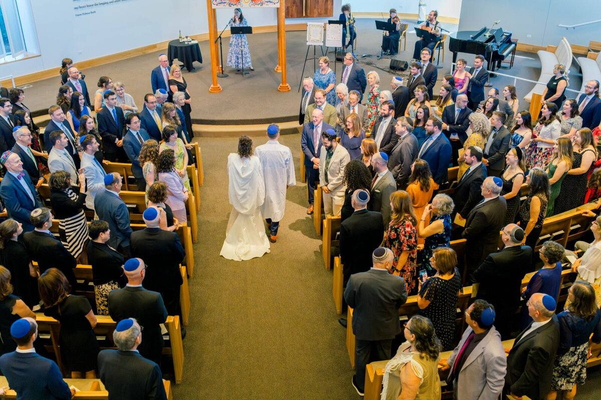 Eliana-Melmed-Photography-Chicago-LosAngeles-Jewish-WeddingPhotography-ShulaNoah-Chuppah-00034