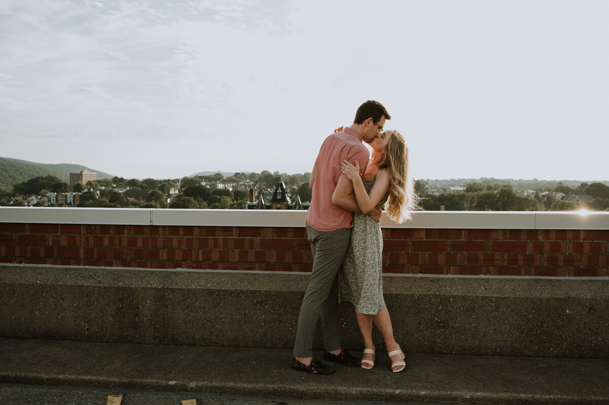 katie-christian-bethlehem-engagement-session_141