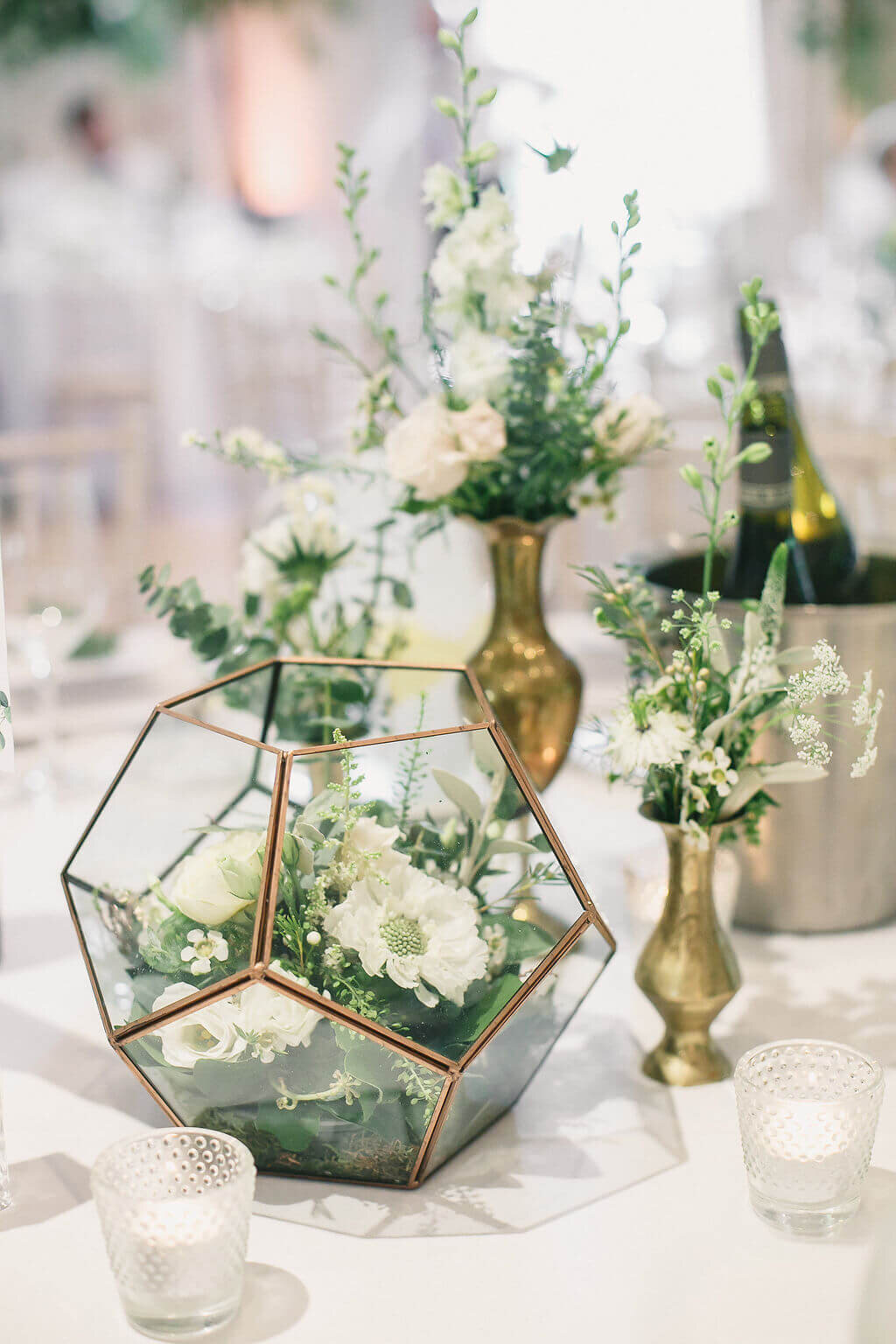 Pesh-Flowers-London-Wedding-Florist-The-Hurlingham-Club-London-flowers55